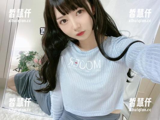 51酱 原图直击!51酱把牛仔裤穿得像时装周走秀,真的没骗你!