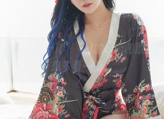 你见过的厨娘：Dami(퀸다미)的cos和原图让人忍不住想多看一眼。