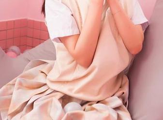 Feilin嗲囡囡 – 把SiByl李思宁的兔女郎私房图包当作日常出门必检，你怕吗？