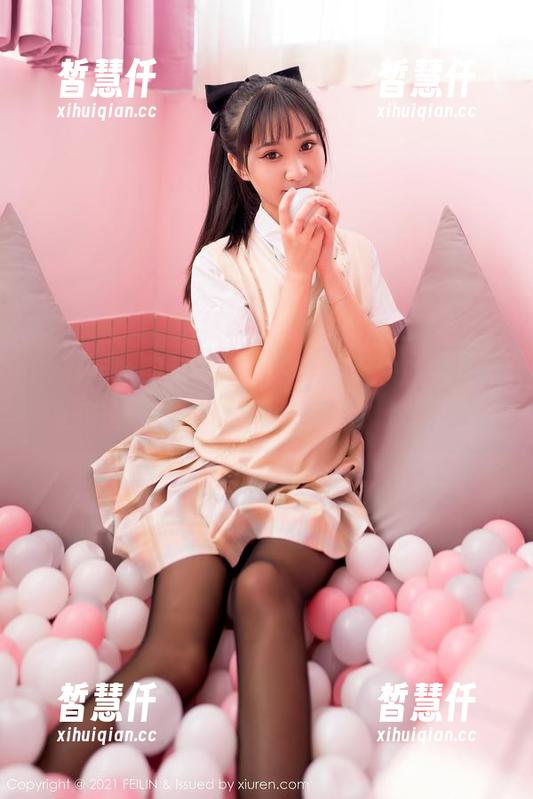 Feilin嗲囡囡 - 把SiByl李思宁的兔女郎私房图包当作日常出门必检，你怕吗？
