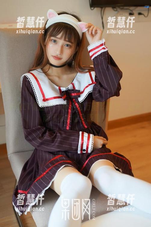 GIRLT果团网 - 张小喵万圣节图包：这些南瓜竟然也会眨眼！