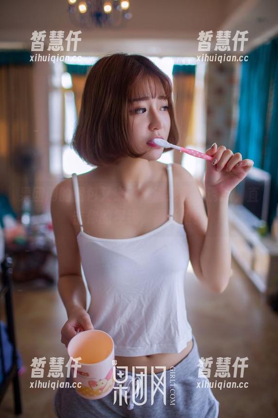 GIRLT果团网 果团网的图包又来了,清纯调皮诱惑,直击你的视线,别眨眼!