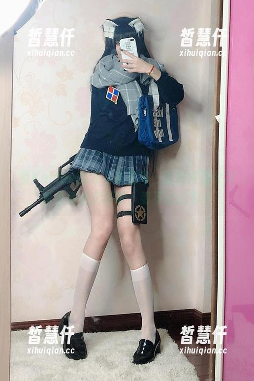 看Kettoe的双马尾图集，总觉得那个发型很值得定制啊，要不试试看？
