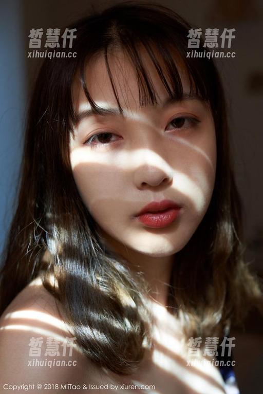 MiiTao蜜桃社-陆萱萱Cecilia MiiTao蜜桃社 - 陆萱萱Cecilia的浴室全套:别担心,毛巾也有保密协议!