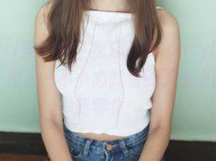 MyGirl美媛馆 – 唐琪儿Beauty的校服原图，感觉一不小心就看到了窗边的你偷吃零食…