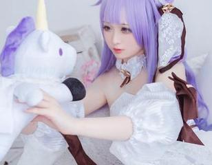婚纱写真集里的Sayako＿今年4岁，分享的不止是优雅，也有那些让人忍俊不禁的时刻！