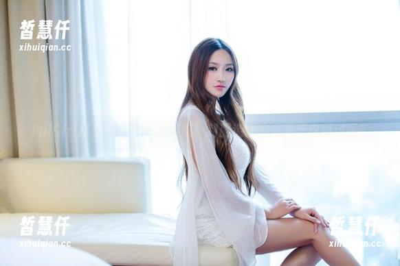 TuiGirl推女郎 - 这一堆美图！制服造型的冯雨芝你见过吗？