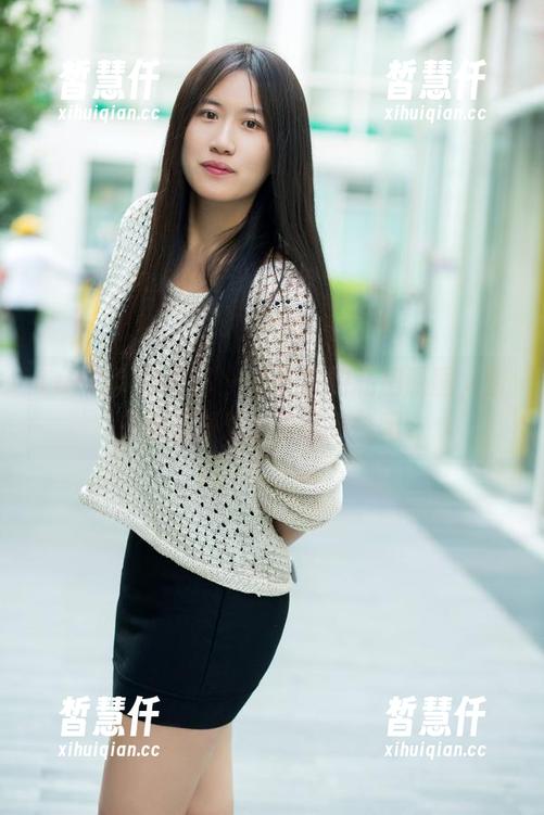 TuiGirl推女郎 - 艾栗栗的私房原图，慢慢靠近那双经典的棉袜吧。
