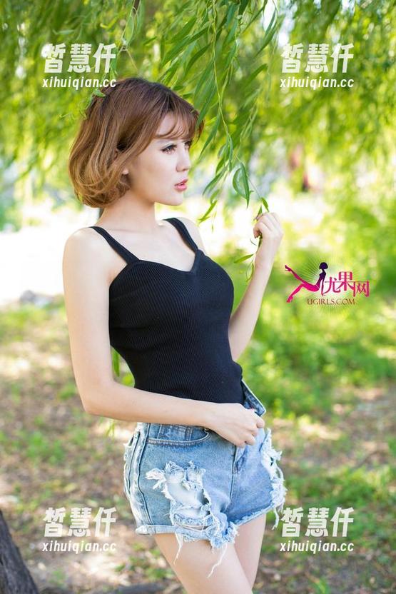 UGirls尤果网-游子熙 UGirls尤果网 - 无法抵挡的游子熙私房图集——卧室里的浴缸