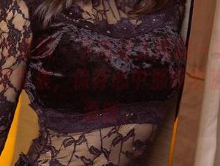 UGirls尤果网 – 下载让人眼前一亮的颜爱泽比基尼全集，保存心中那股若隐若现的清新。