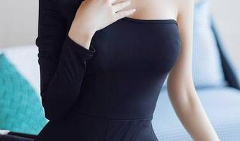 Xiuren秀人网 – 制服look，是小逗逗我只想说，不妨来一张壁纸呢？