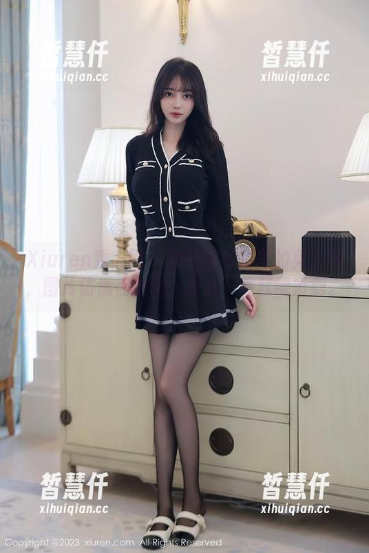 Xiuren秀人网-桃色奶酪 Xiuren秀人网 - 观看桃色奶酪的兔女郎,图片仿佛在低语,靠近一些就能听到。