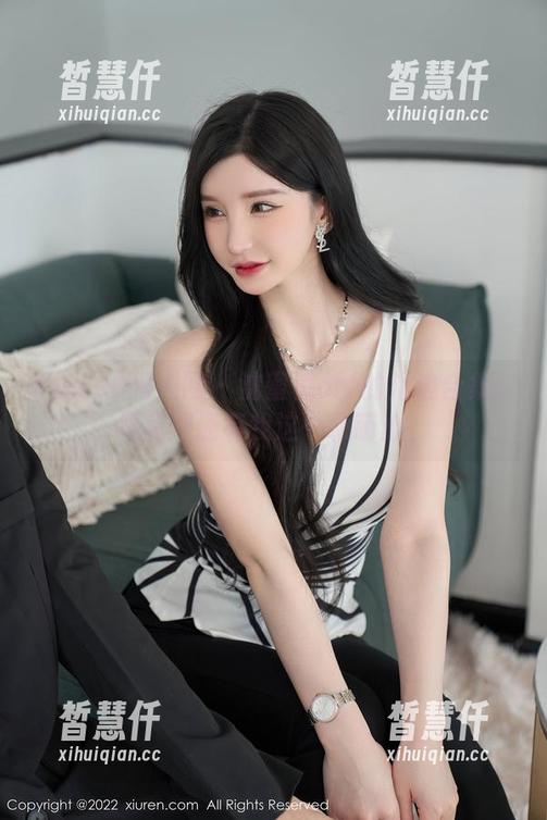 Xiuren秀人网-沈蜜桃off Xiuren秀人网 - 沈蜜桃off的海边合集:风和沙还有我这一颗萌心!