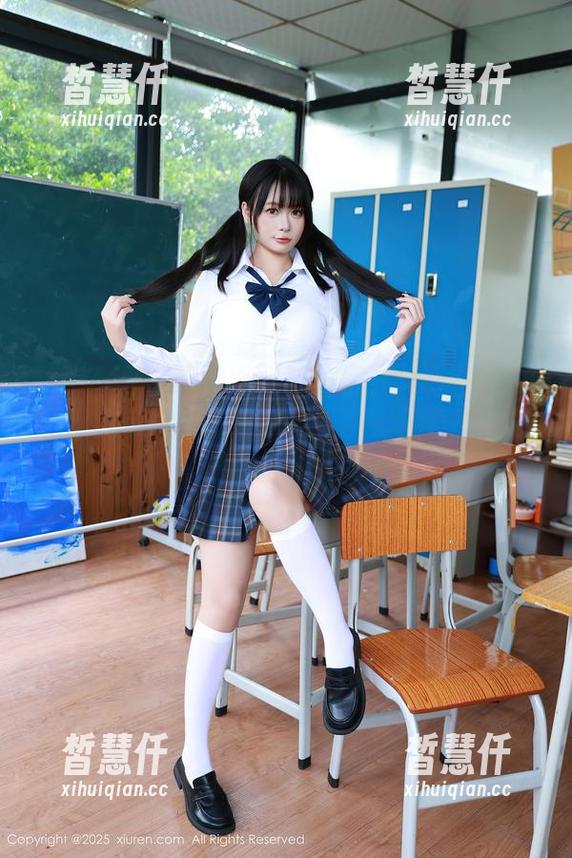 Xiuren秀人网-陆萱萱cecillia Xiuren秀人网 - 好奇陆萱萱cecillia的学姐全套图片,脑袋里不停冒出奇奇怪怪的念头。