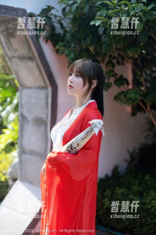 Xiuren秀人网-陈雅漫VICKY Xiuren秀人网 - 当女仆遇上定制写真,陈雅漫VICKY演绎你的幻想