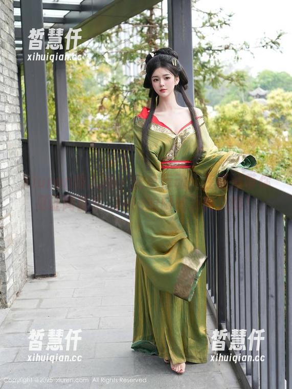 Xiuren秀人网 - 光盘行动：在高清带你见证陶喜乐_lele的厨娘万种风情！