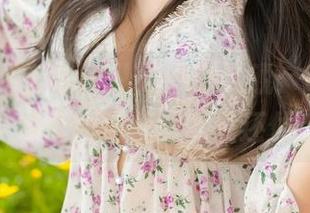 YouMi尤蜜荟 – 从婚纱中逃脱：Egg_尤妮丝图包里的欲说还休