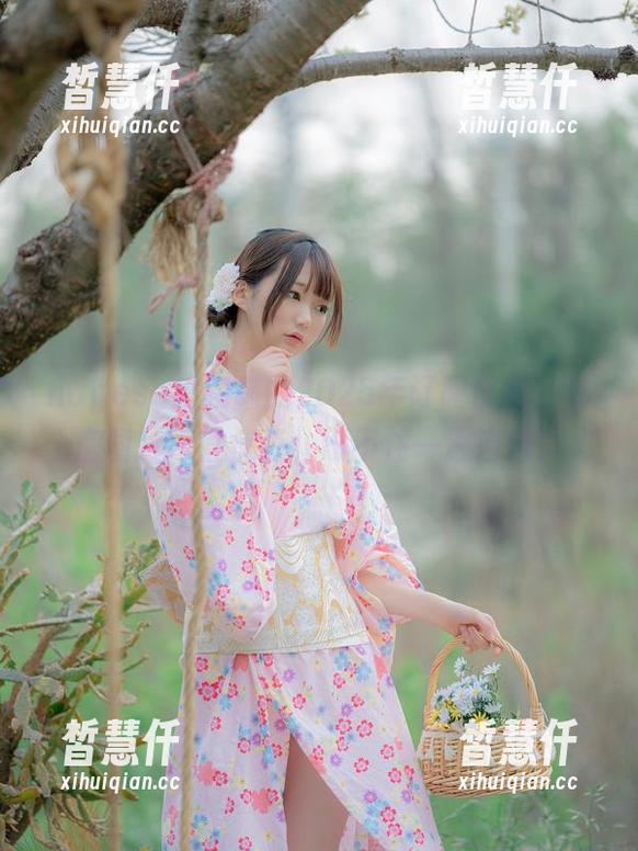 nagesa魔物喵的2025年订阅合集，私房图片简直疯狂，忍不住一遍遍看。