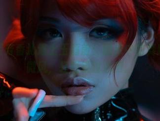 当一笑芳香沁遇上玉藻前：图库中的舞蹈就像微风，轻轻拂过心田。