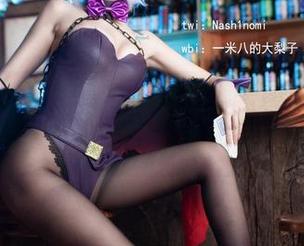 一米八的大梨子的神奇视角：精选火野丽的图片，原来火与美可以完美结合！