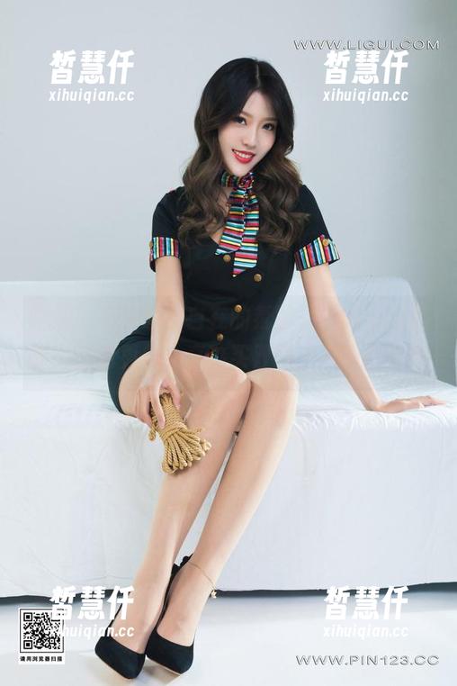 丽柜-vicky 丽柜 - 有种轻松自在的氛围,“vicky裸足”图包更新,真该买双好一点的拖鞋?