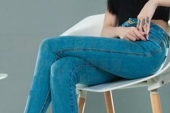 丽柜 – 超现实主义的春光？不，这不过是汐汐的美图系列。