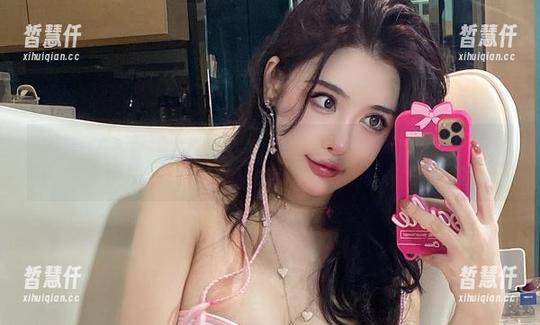 于芷晴 微密圈 - 万圣节与于芷晴的搭配,原图和壁纸我完全无法抉择,都是我的心头好!