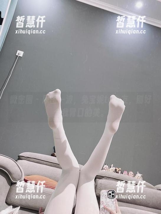 兔宝妮to 微密圈 - 原图一波,兔宝妮to女友,刚好合我胃口的美。