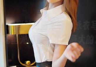 嗲囡囡 – 碰到就是阿朱啊的泳衣写真，真心怀疑无圣光的定义才是最大的戏码。