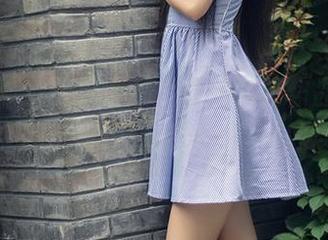 头条女神 – 粉黛浴缸，何娇娇的作品绝不只是图，网盘里埋藏的难以言喻的诱惑。