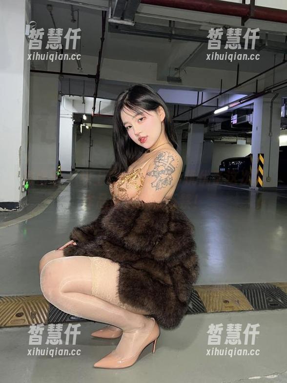 小优优子 微密圈 - 线上7.4嘉宾,小优优子这次的作品让人忍俊不禁!