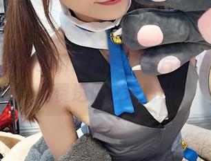 小女巫露娜的新作来啦！图片中的肉丝，免费送你这波福利