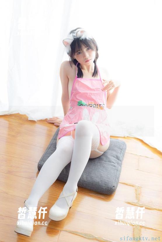 少女秩序 - 千澄的裸足私房美图，走出不一样的轮廓