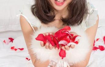 尤果网 – 拍了全套写真，绮里嘉像是飘在云端的女神