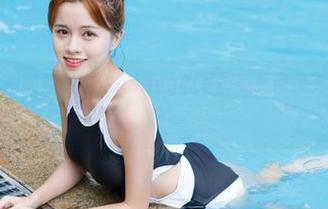 尤物馆 – 自拍随性，木木hanna的写真意外带来无限资源，聊聊？