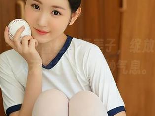 尤蜜荟 – 精选蕾丝与夏美子，绽放出一种让人无法忽视的微妙气息。