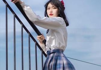 梨瑾瑾在原图中从容，花嫁的梦想竟在这一刻成真。