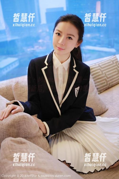 模范学院-Manuela玛鲁娜 模范学院 - Manuela玛鲁娜——日常的原图,更新后,快快看!有种想剁手的冲动…
