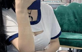 微密圈 – 像汤圆可甜了的女友一样，我们的下载也超好吃，免费分享给你们！