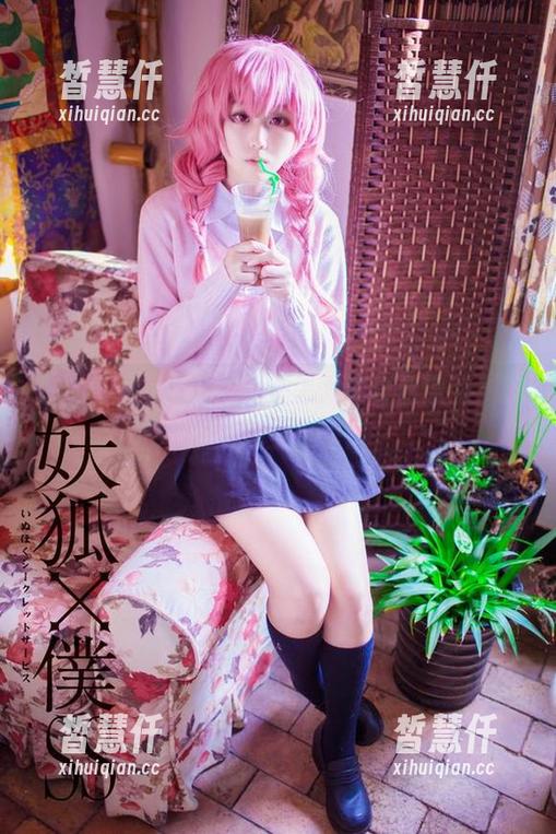 在校园里，浅野菌子是怎么变身偶像的？美图展现全过程！