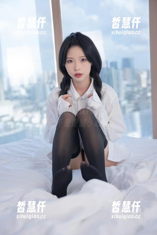 清水由乃 清水由乃和她的皮衣在网盘里相拥,下载过程是不是得加小心翼翼?