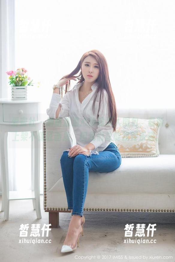 爱蜜社 - 别错过温心怡的双人图包，最新上架不保证画质，但我们总能找到乐趣。