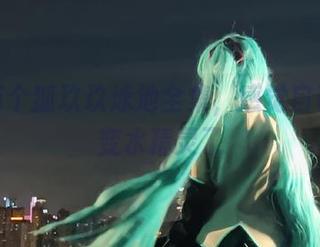 手里有个狐玖玖泳池全集，感觉自己都要变水精灵了