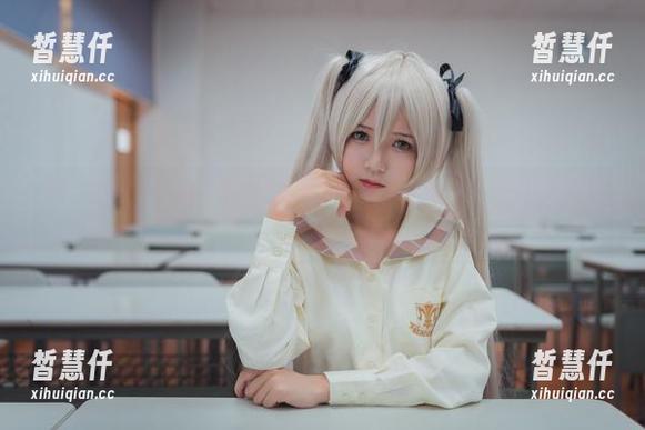 白金Saki 看!白金Saki的白裙精选写真集,像棉花糖一样,一口咬下去就甜。