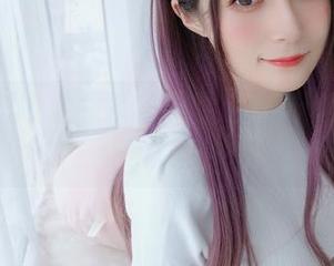 黑丝打法！白银81的私拍图集让邻家秒变女神