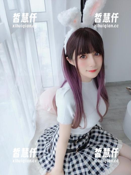 黑丝打法！白银81的私拍图集让邻家秒变女神