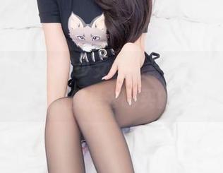 神楽坂真冬的熊少女在线写真，想问问，这熊皮是去哪买的？