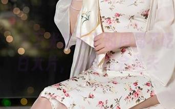 秀人网 – 无圣光照耀下的周周不吃香菜黑白大片，你可能会迷失
