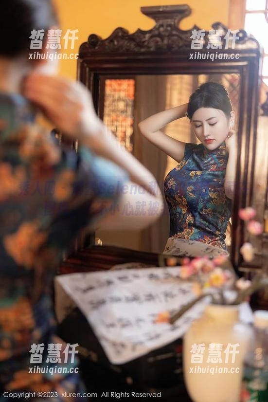 秀人网-娜露Selena 秀人网 - 娜露Selena和她的灰丝深藏在图库,一不小心就被我分享了!