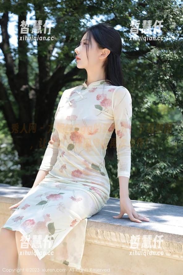 秀人网 - 尤妮丝Egg的连体衣：下载原图，让你的选择困难症再次发作！